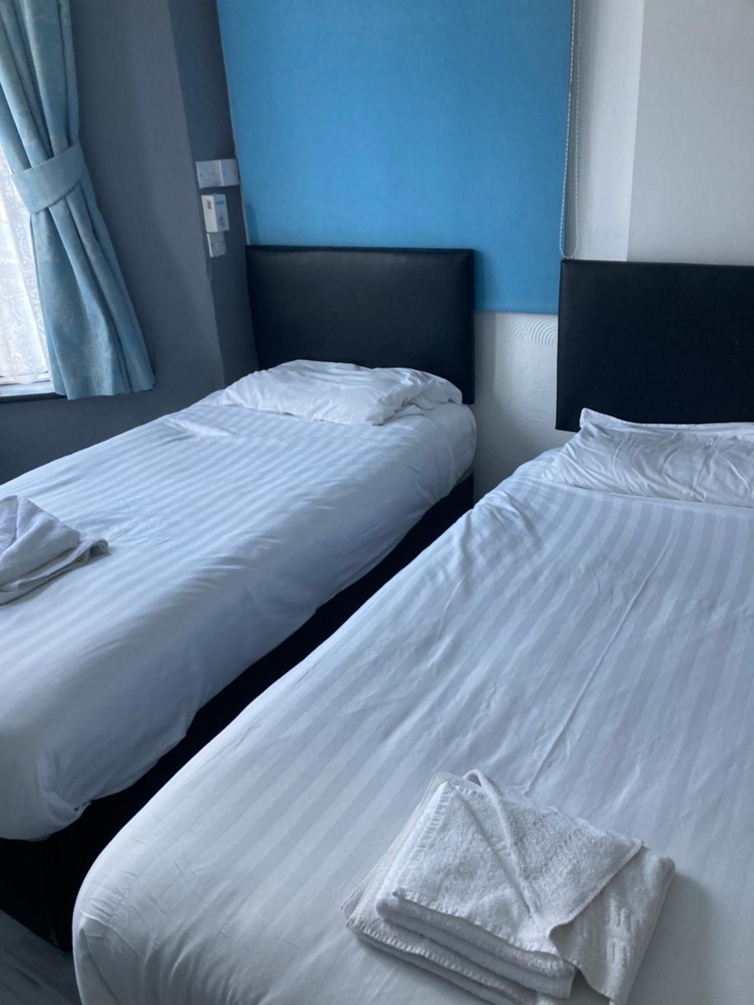 Abingdon Lodge Hotel Райд Экстерьер фото